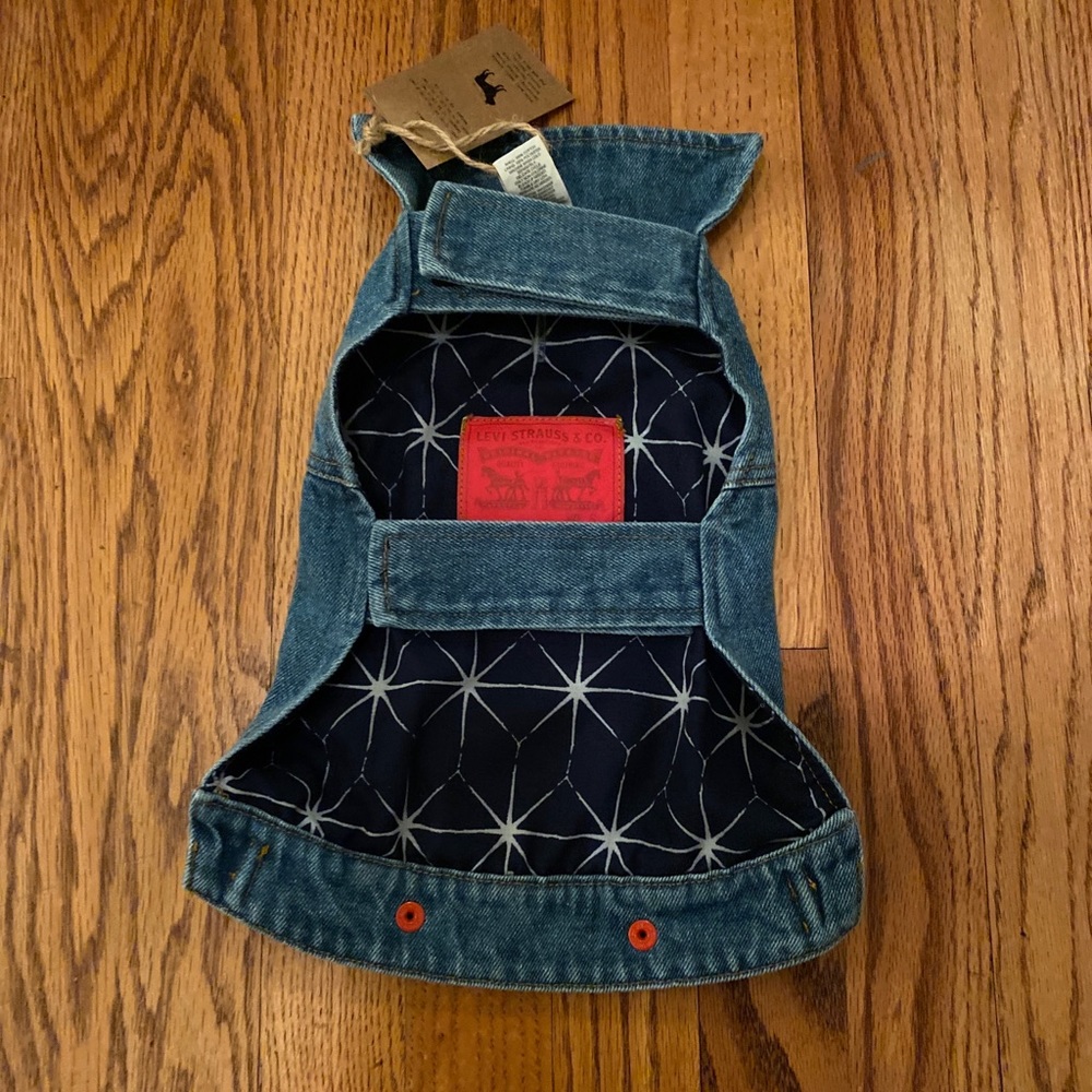 LEVI’S Target Denim Dog Jacket NWT - Picture 3 of 3